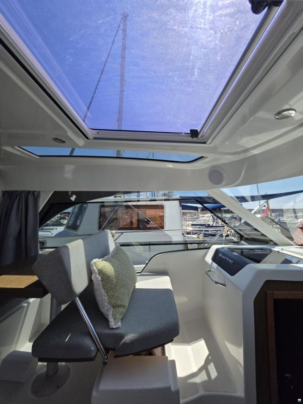 Beneteau ANTARES 9