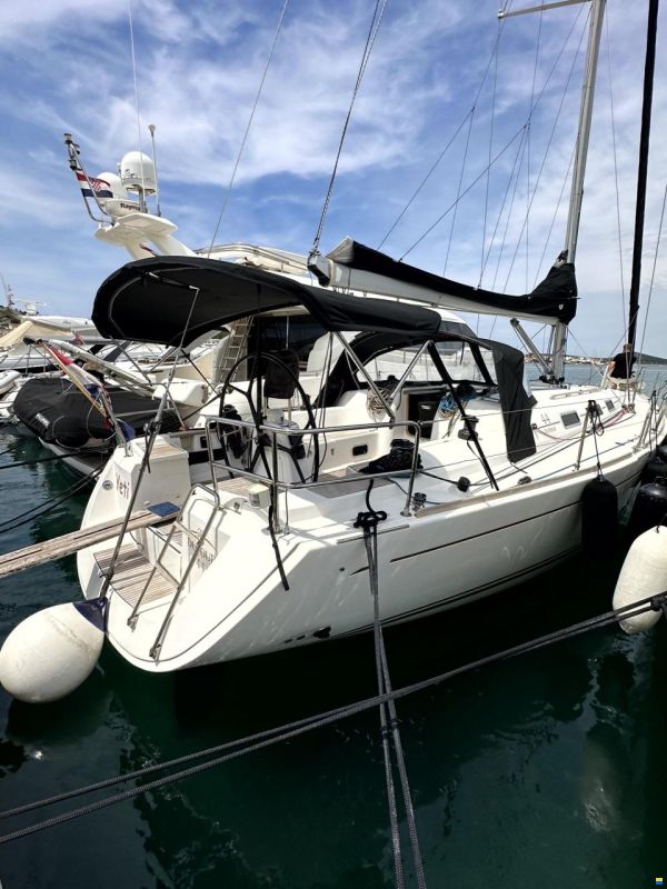 Dufour 44