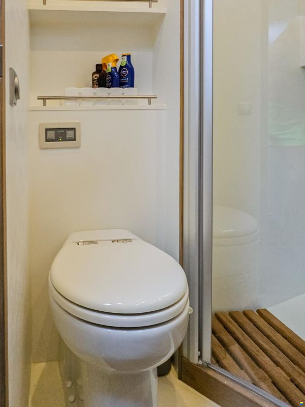 Boarncruiser Boarnstream Elegance 1100 Sedan