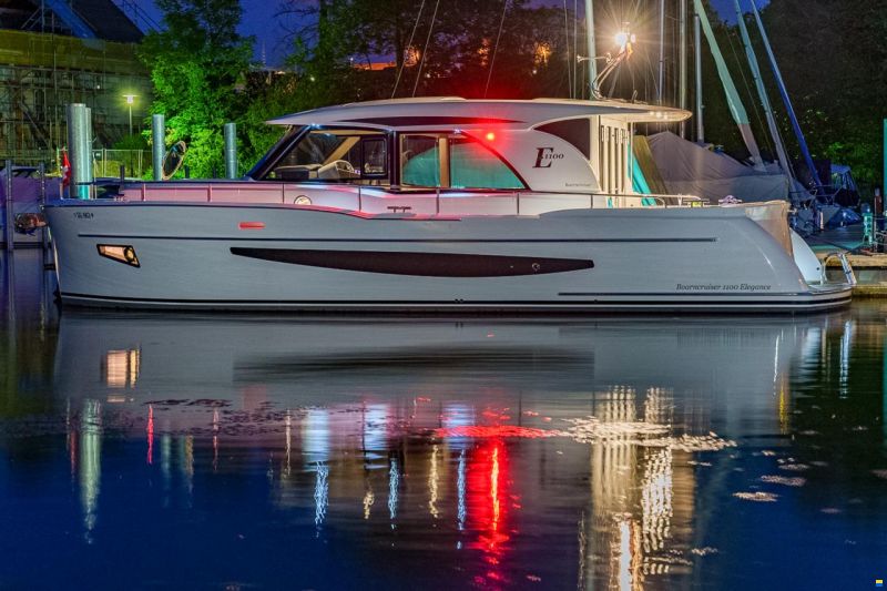 Boarncruiser Boarnstream Elegance 1100 Sedan