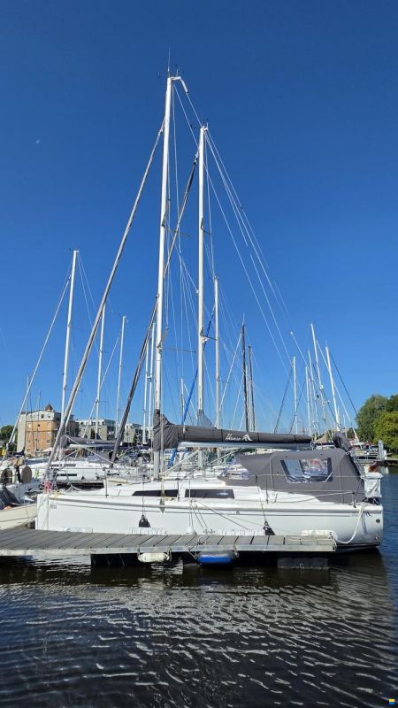 Hanse 315