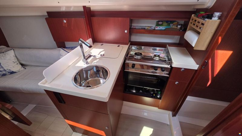 Hanse 315