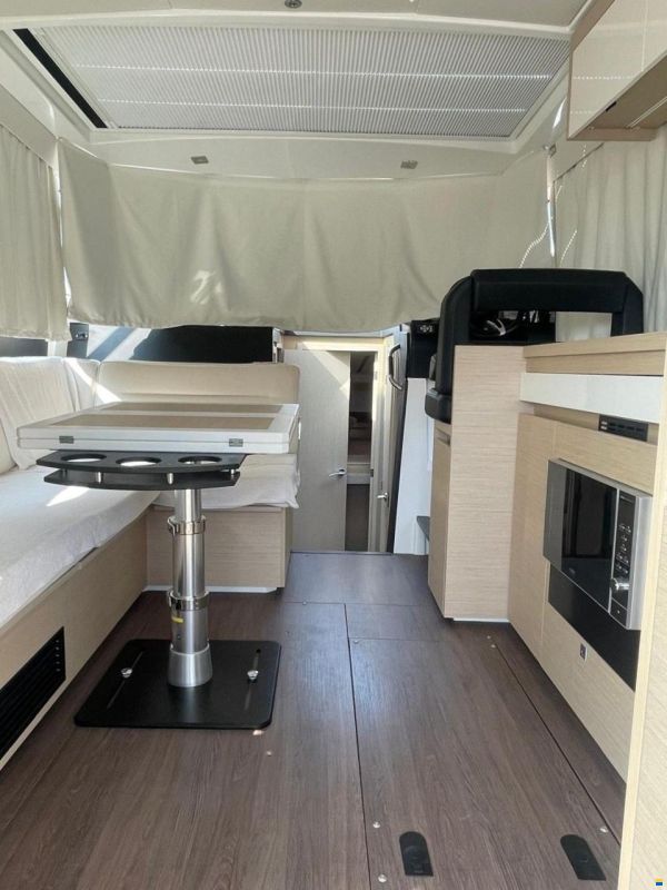 Jeanneau NC 37