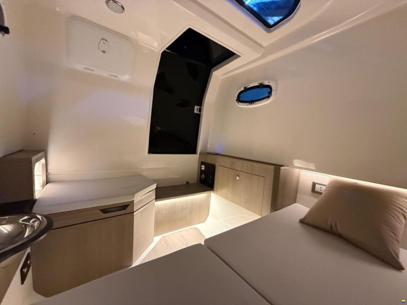 Manara 280 Infinity