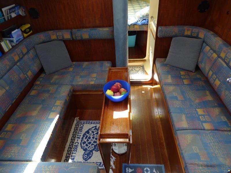Camper & Nicholsons 35