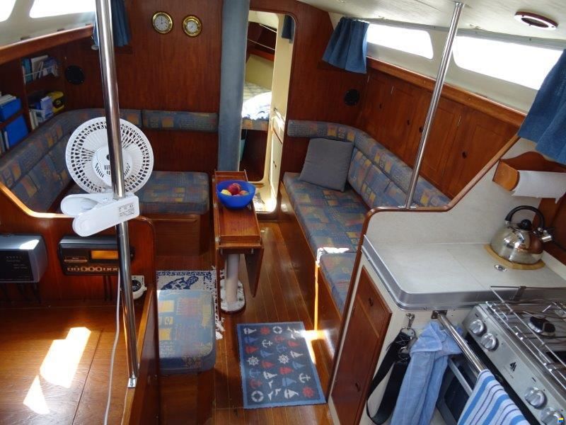 Camper & Nicholsons 35