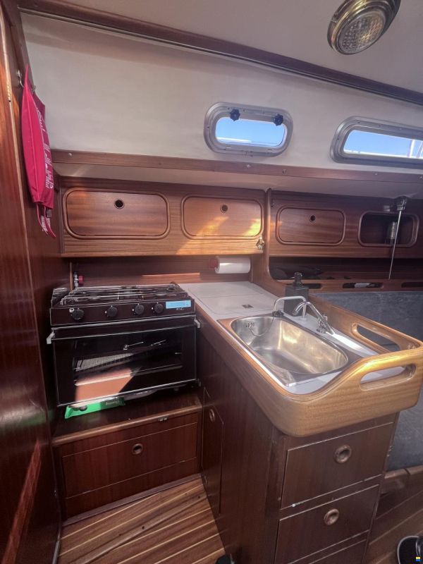 Bavaria 30