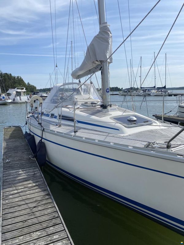 Bavaria 30