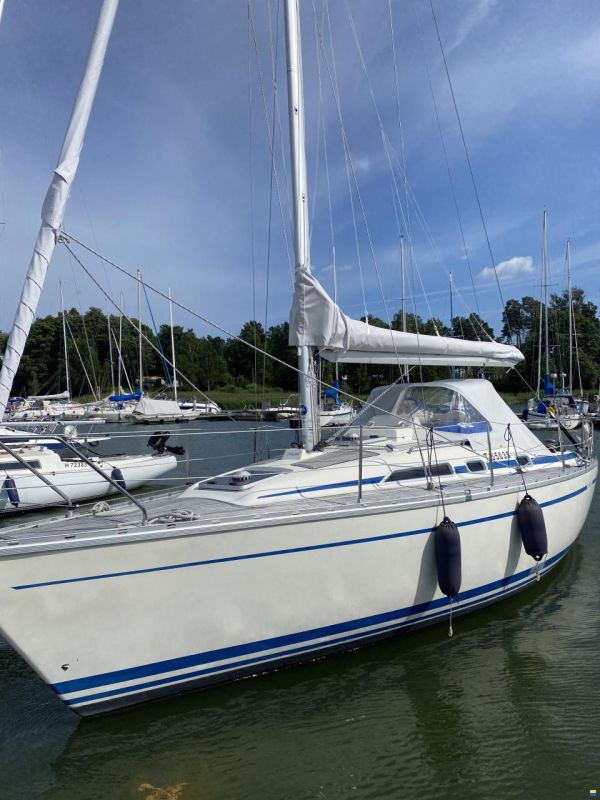 Bavaria 30