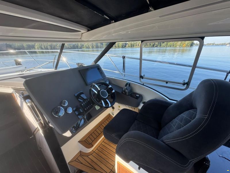 Marex 360 CC