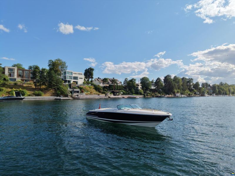 Chris Craft 28 Corsair