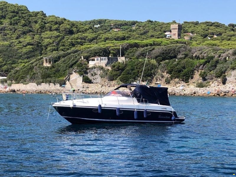 Manò Marine 32 Sport
