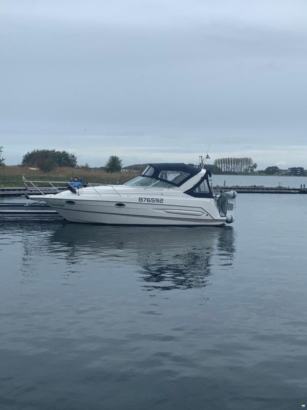 Maxum 2800 SCR