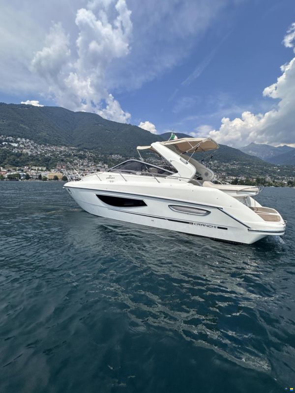 Cranchi Endurance 33