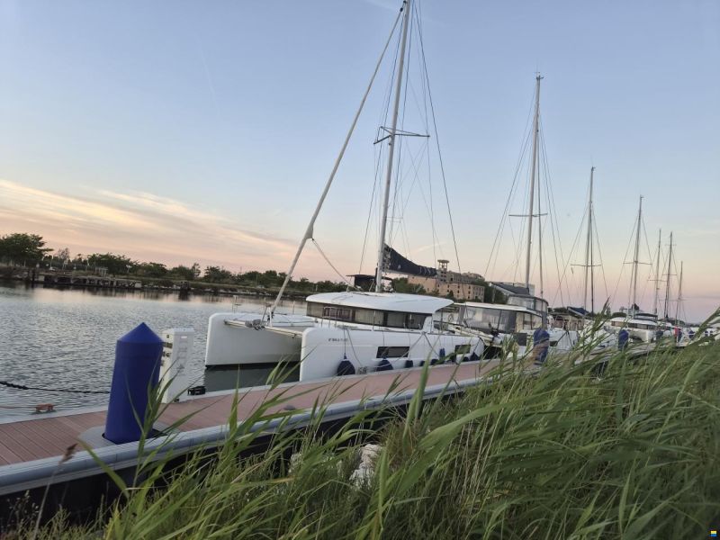 Lagoon 40