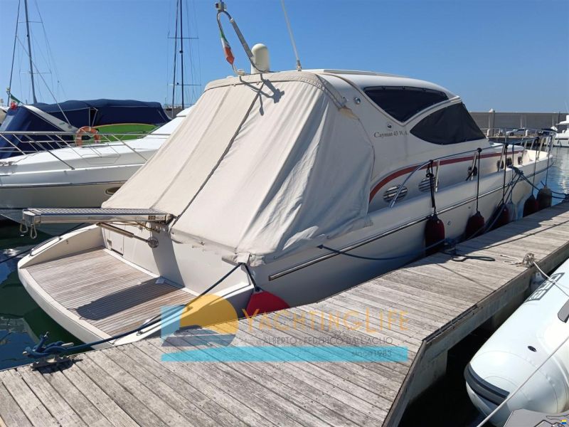 Cayman 43 WA