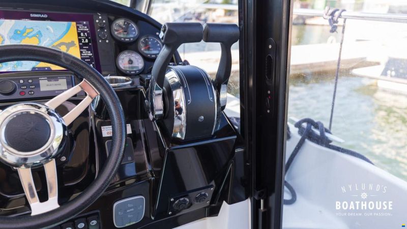 Jeanneau Merry Fisher 895