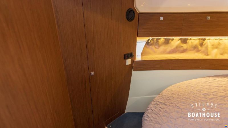 Jeanneau Merry Fisher 895