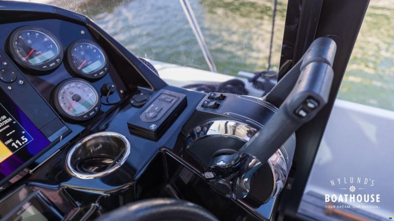 Jeanneau Merry Fisher 895