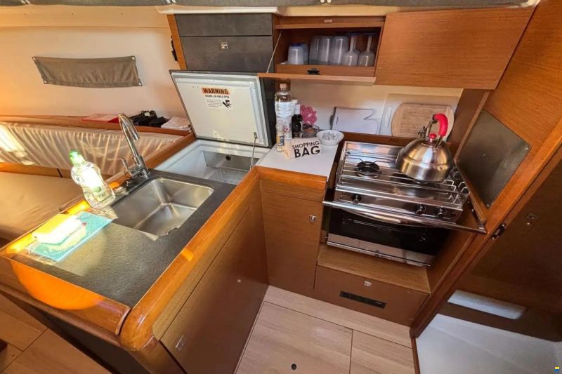 Jeanneau Sun Odyssey 349