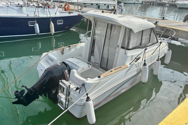 Beneteau Antares 5.80