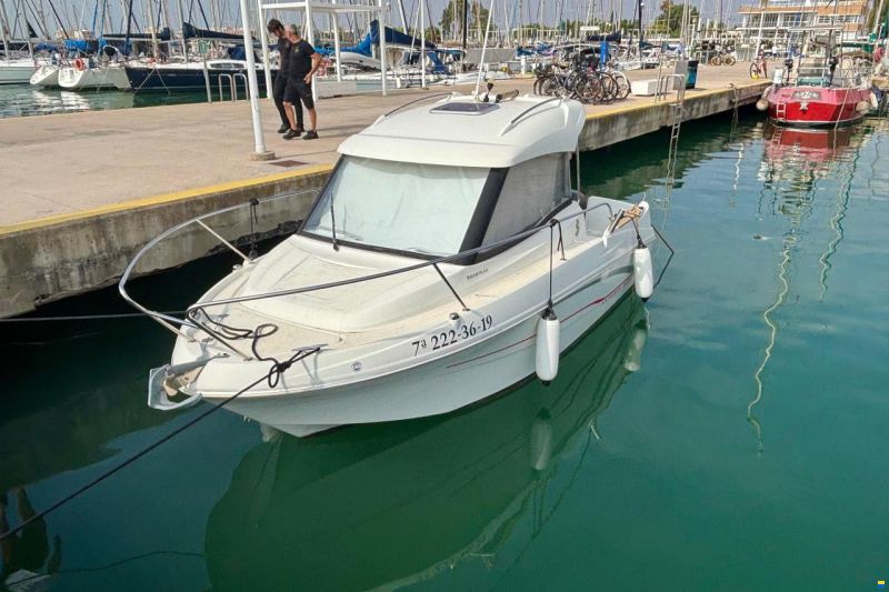 Beneteau Antares 5.80