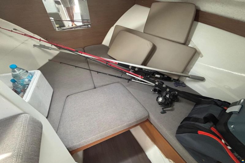 Beneteau Antares 5.80