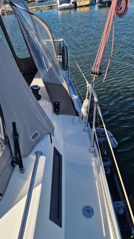 Bavaria 32 Cruizer
