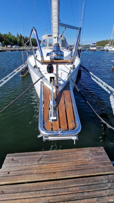 Bavaria 32 Cruizer