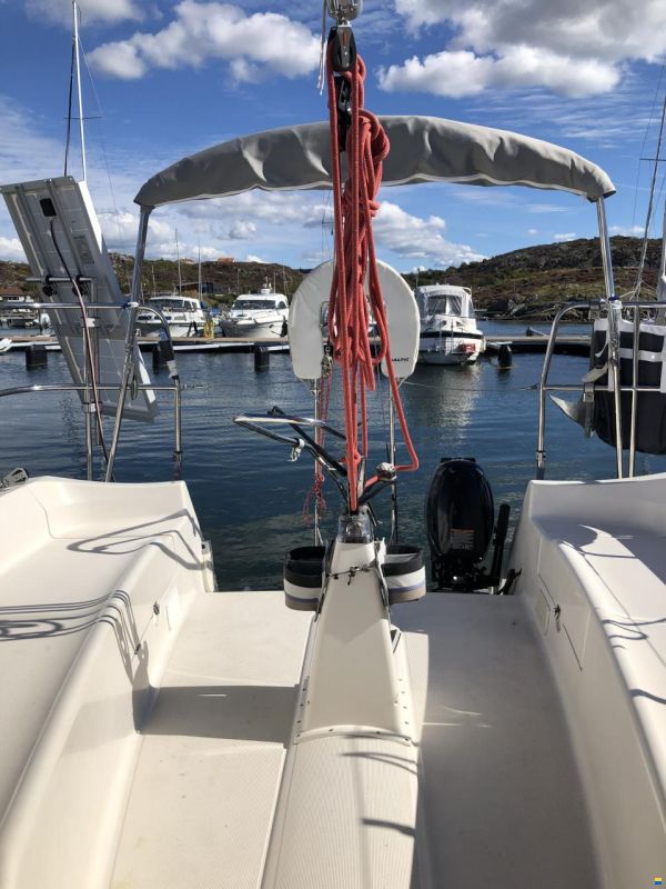 Delphia 28