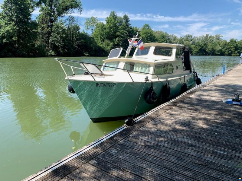 Curtevenne 780