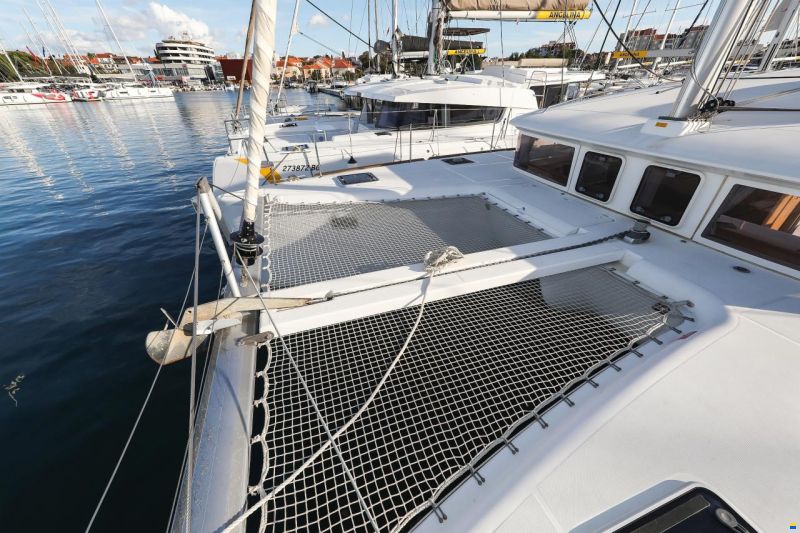 Lagoon 400 S2