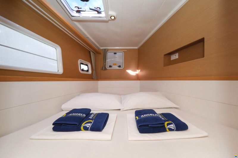 Lagoon 400 S2