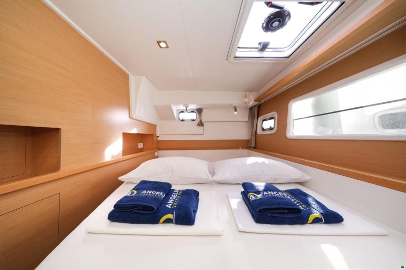 Lagoon 400 S2