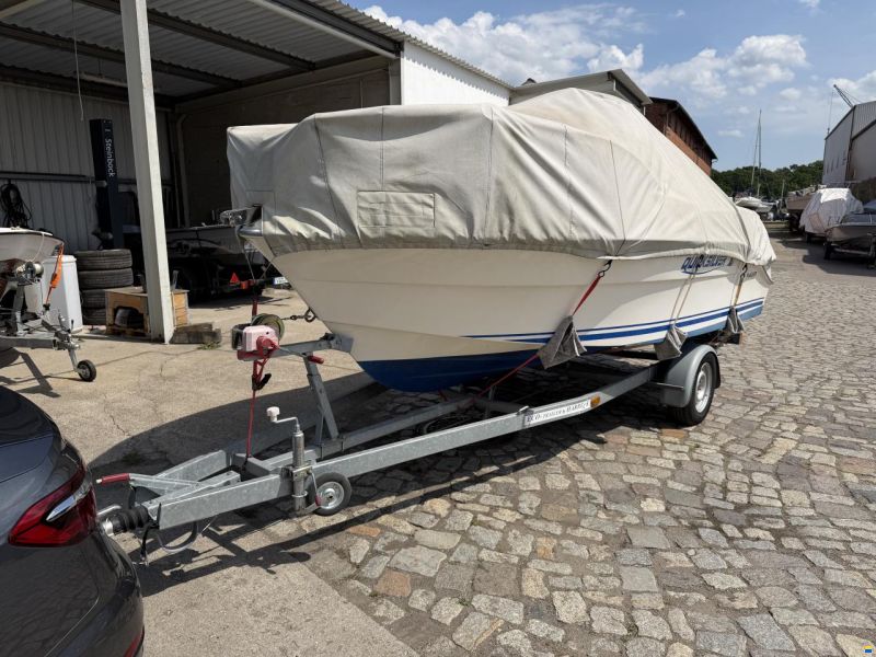 Quicksilver Commander 525