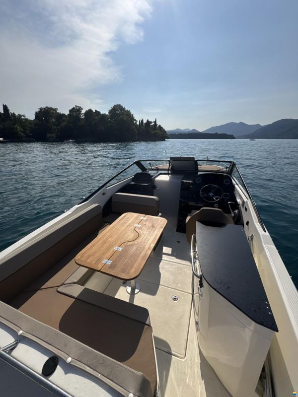 Quicksilver 755 Cruiser