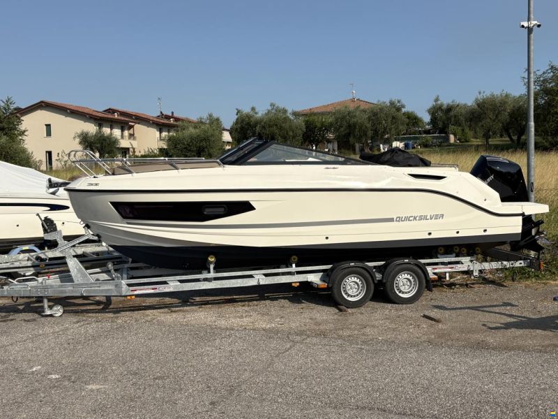 Quicksilver 755 Cruiser