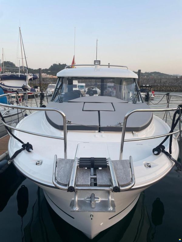 Jeanneau Merry Fisher 895