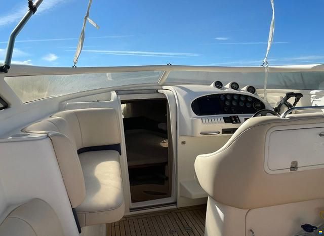 Real Power Boats Hawk 32