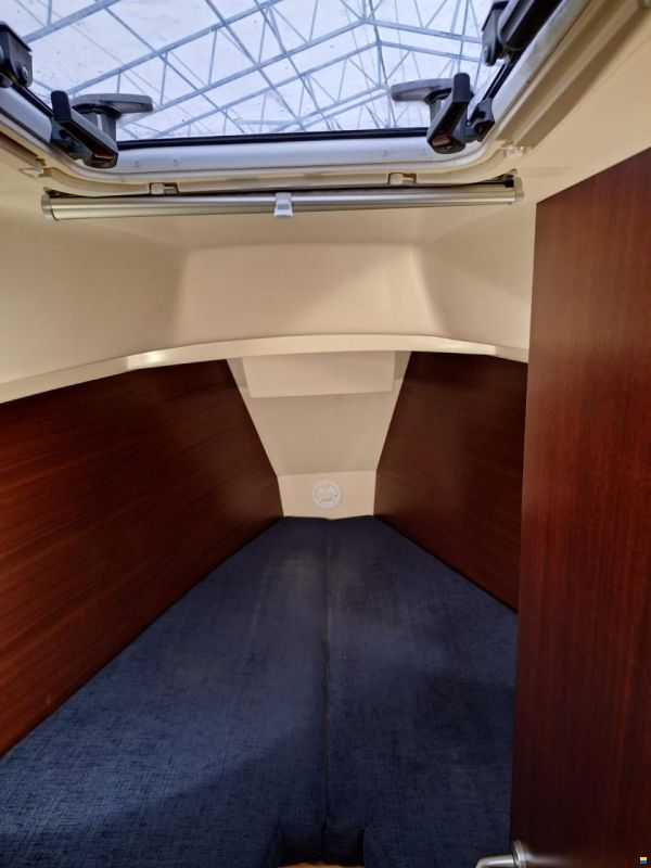 Hanse 320