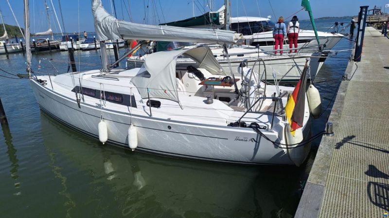 Hanse 320