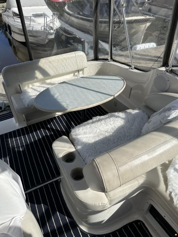 Bayliner 245