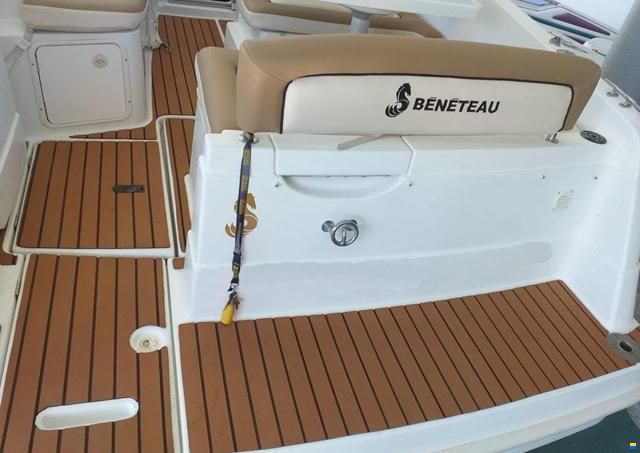 Beneteau Flyer 701