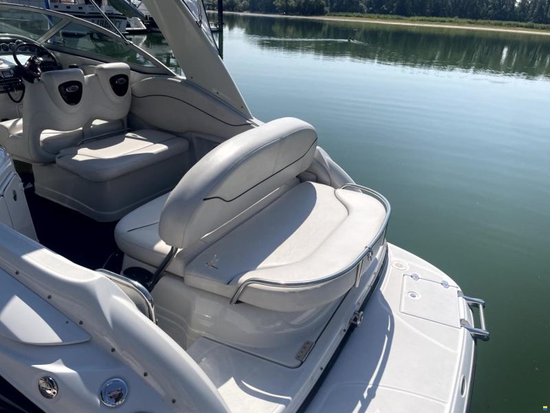 Crownline 270 CR