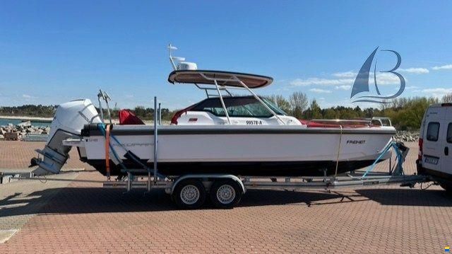Axopar 24 T-Top 150h- Trailer