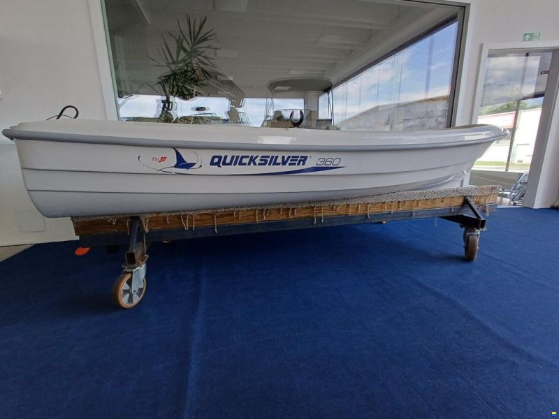 Quicksilver 360 BARQUE