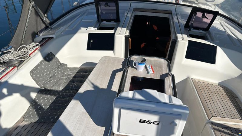 Hanse 385
