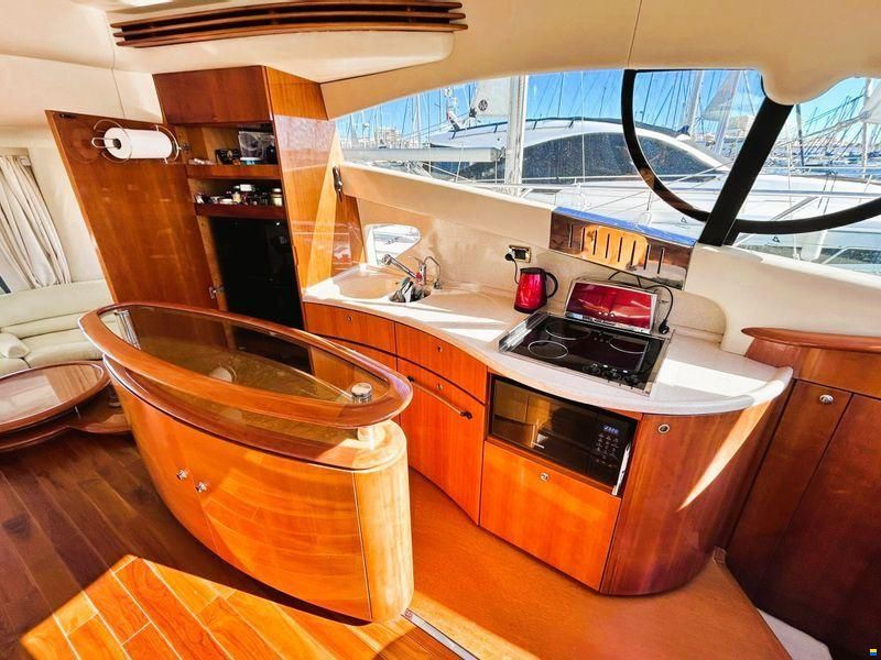 Azimut 55