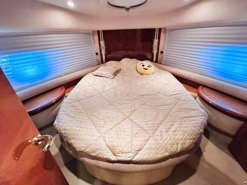 Azimut 55