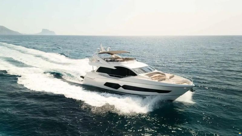 Sunseeker 76 Yacht